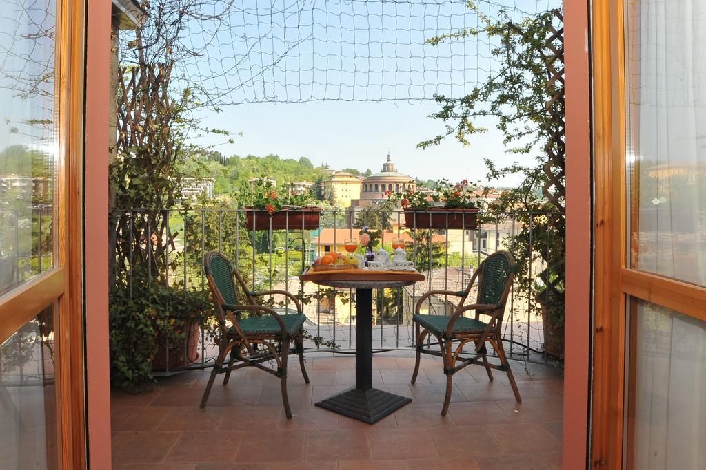 Hotel Ferrari Salsomaggiore Terme Exteriör bild